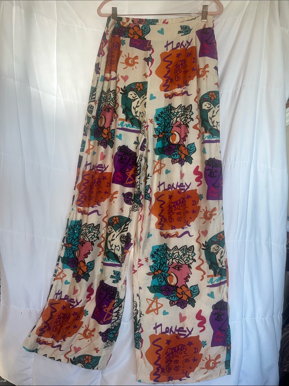 Milk & Honey Pleated Wide Leg Pop
Art Graphic Print Pants size XL